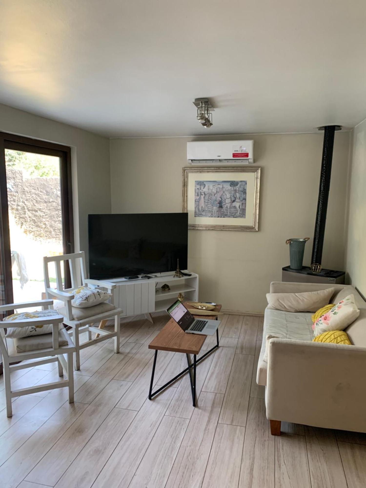 Сasa de vacaciones Agradable Casa En Condes 7 Personas *